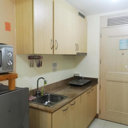 Airport Apartments Manila Paranaque City Екстер'єр фото