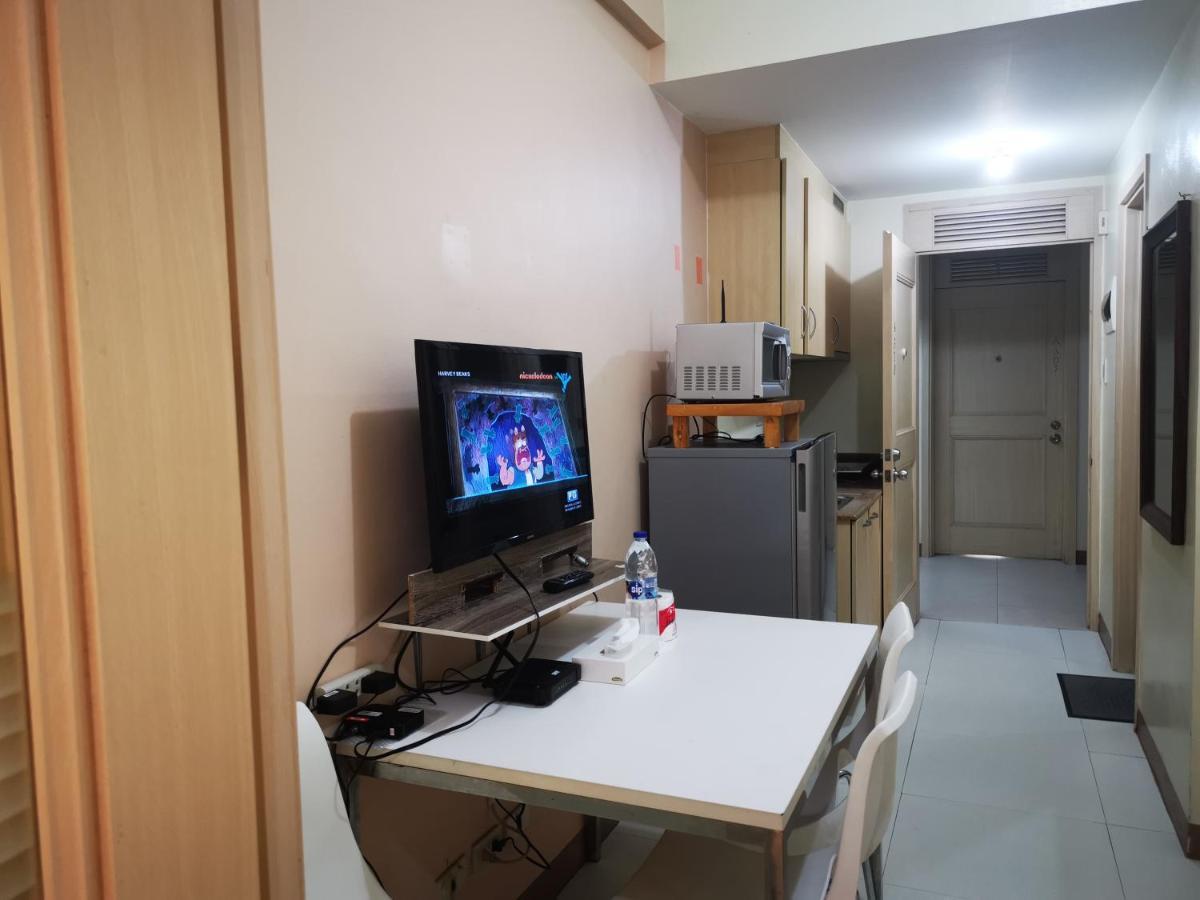 Airport Apartments Manila Paranaque City Екстер'єр фото